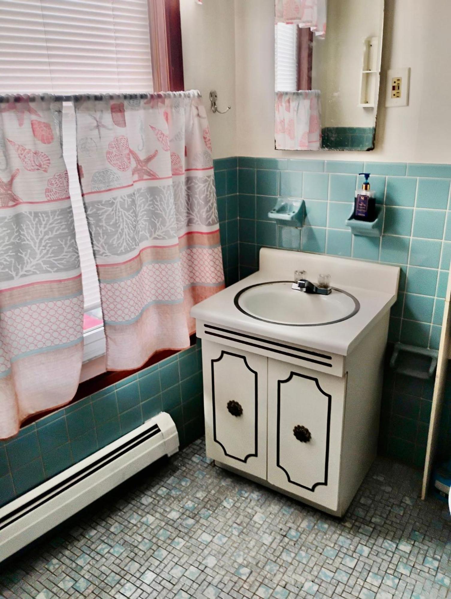 Penn Station Room Motel Casa Newark Dış mekan fotoğraf