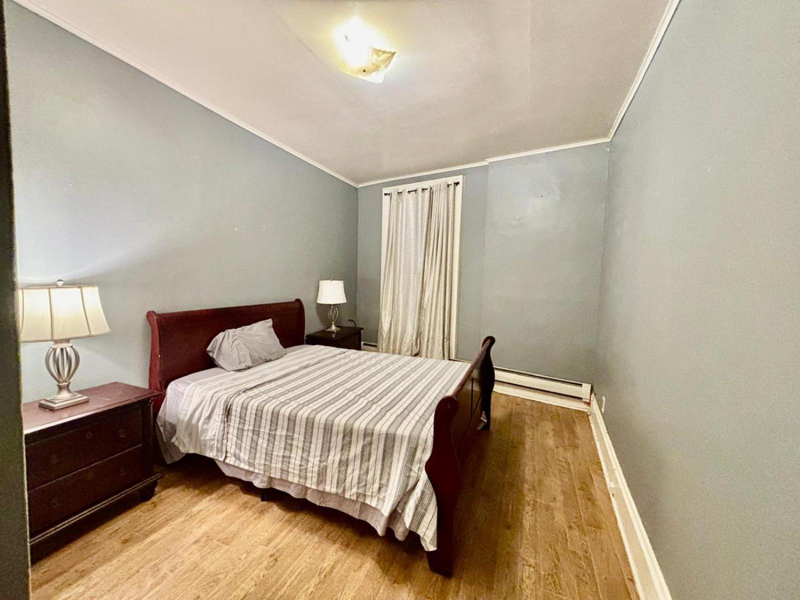 Penn Station Room Motel Casa Newark Dış mekan fotoğraf